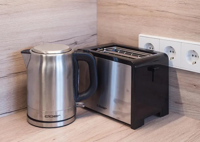 Apartment Cohost I Trendy Apt W- Balcony & Garage Parking