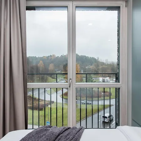 Cohost I Trendy Apt W- Balcony & Garage Parking * 维尔纽斯